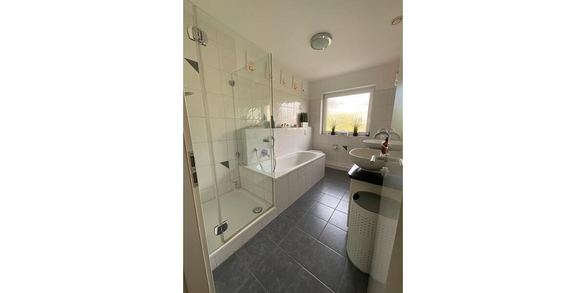 Reihenhaus Düsseldorf Stadtbezirk 3 - 5 Zimmer, 136 m&sup2;, 950.000&euro; | Angebot:26750431