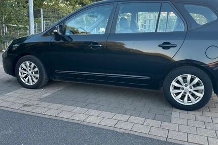 Kia Carens 134.000 km 4.250 &euro; Neuss 41460