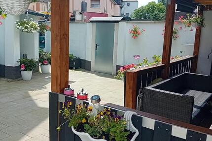 Haus Duisburg Mittelmeiderich - 13 Zimmer, 253 m&sup2;, 449.000&euro; | Angebot:27285271