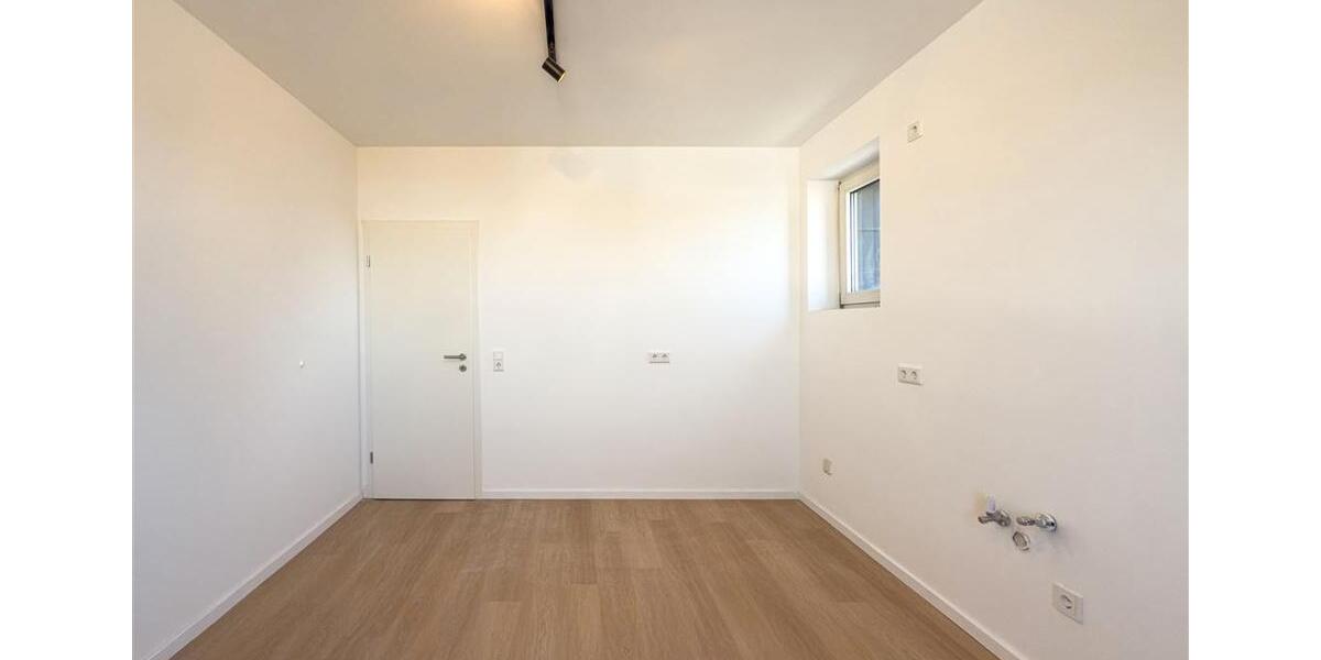 Etagenwohnung Neuss - 2 Zimmer, 56 m&sup2;, 950&euro; | Angebot:26432887
