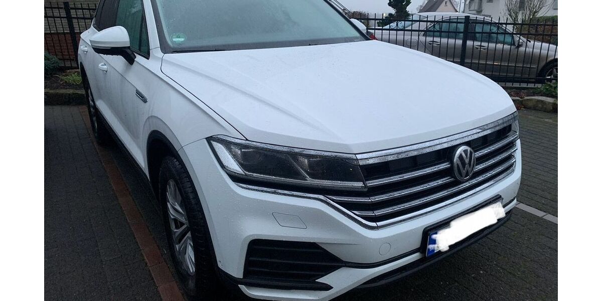 VW Touareg 94.700 km 34.500 &euro; Düsseldorf 40233