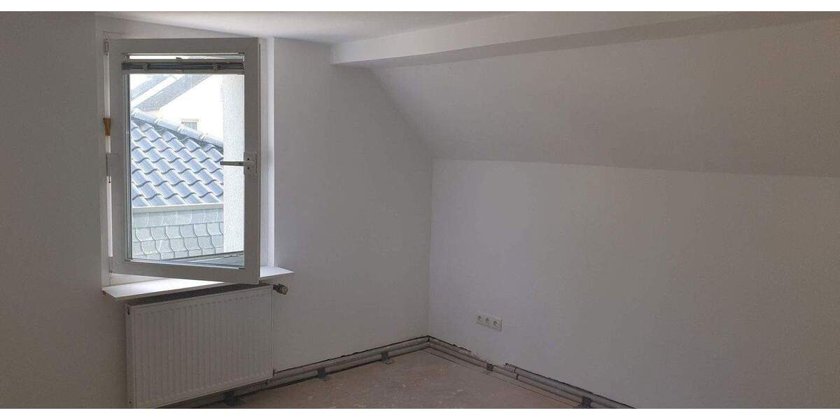 Modernisiertes 1 oder 2 Familienhaus in Langenfeld (Rheinland) 9 zimmer