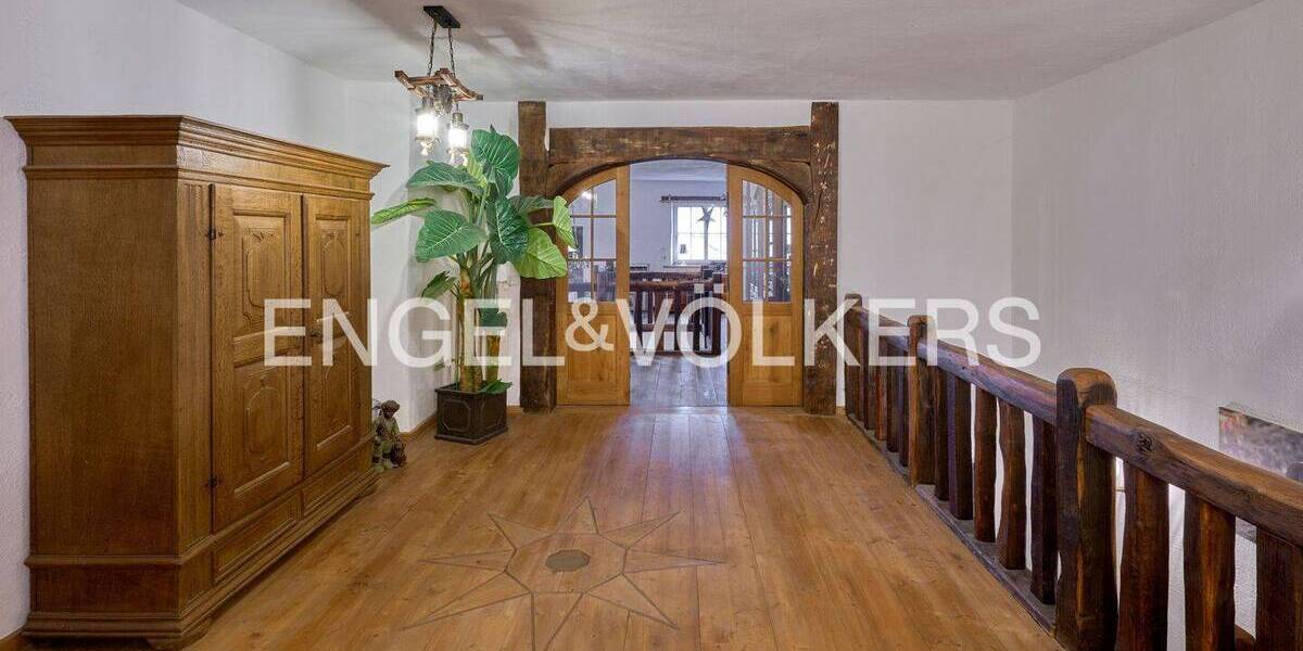 Einfamilienhaus Tönisvorst Vorst - 8 Zimmer, 644 m&sup2;, 3.250.000&euro; | Angebot:26894890