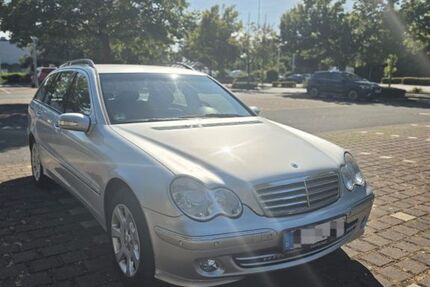 Mercedes-Benz C 200 200.000 km 3.900 &euro; Grevenbroich 41515