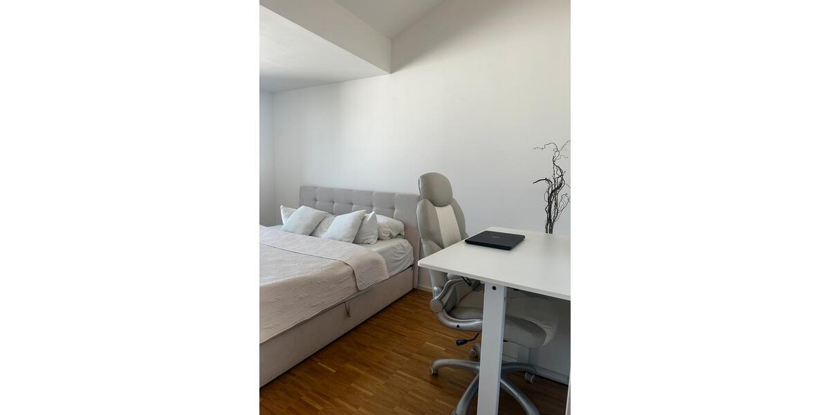 Dachgeschoßwohnung Düsseldorf Stadtbezirk 6 - 2 Zimmer, 61 m&sup2;, 694&euro; | Angebot:26262994