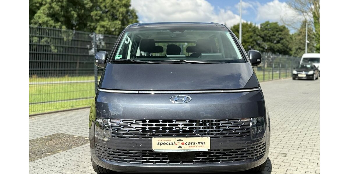 Hyundai Staria / 9 Sitze / El.Türen / 360° Kamera / PANO 20.000 km 39.990 &euro; Mönchengladbach 41066