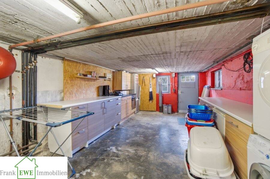 Mehrfamilienhaus, Wohnhaus Düsseldorf Hassels Hassels - 8 Zimmer, 230 m&sup2;, 759.000&euro; | Angebot:26363078
