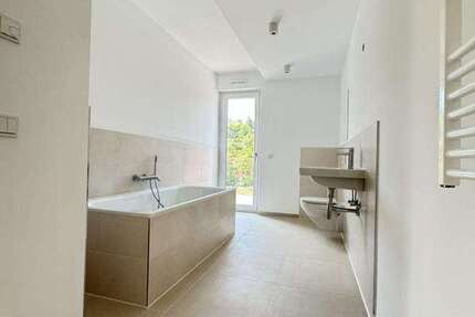 Wohnung zum Mieten in Wernigerode 1.764,19 € 123.37 m²
