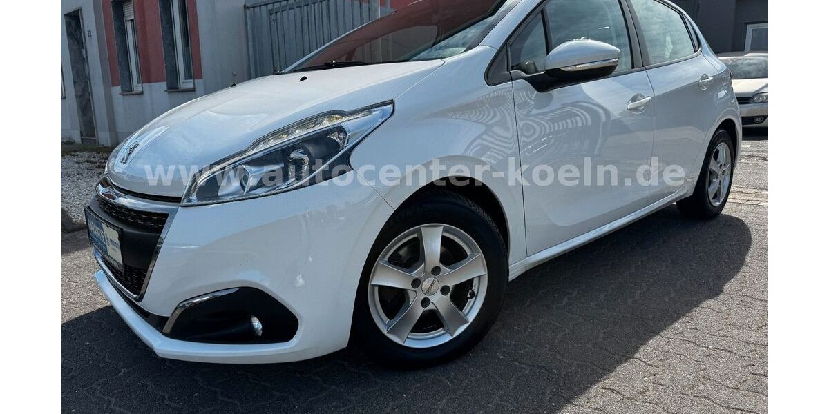 Peugeot 208 107.000 km 6.950 &euro; Bedburg 50181
