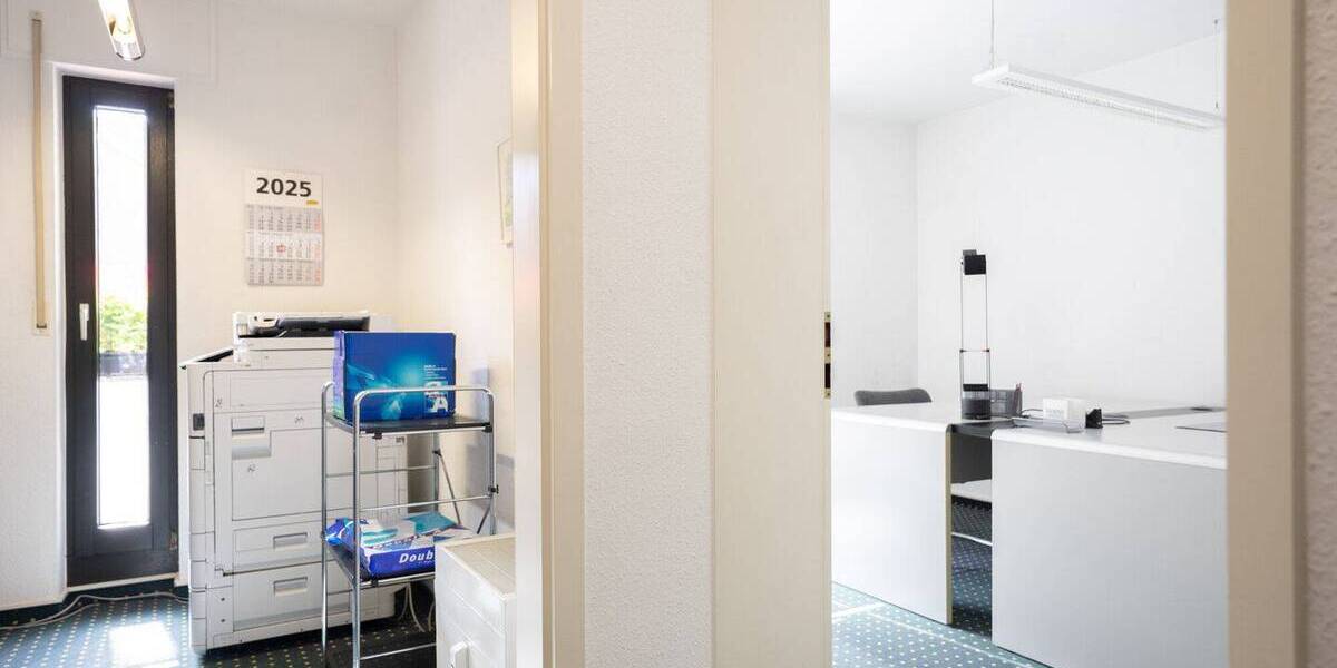 Etagenwohnung Krefeld Cracau - 5 Zimmer, 151 m&sup2;, 429.000&euro; | Angebot:22232359