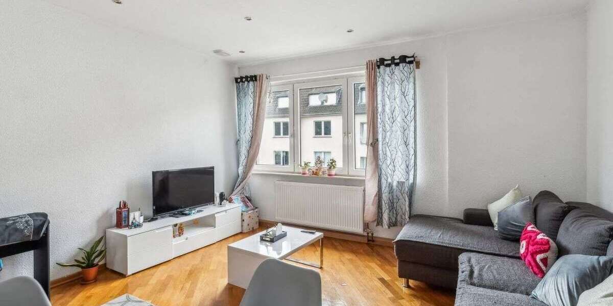 Wohnung zum Kaufen in Düsseldorf 250.000 € 70.83 m² 3 zimmer