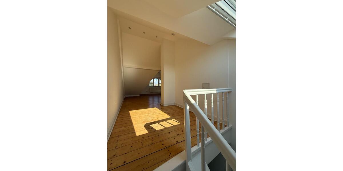 Maisonettenwohnung Solingen Ohligs - 2 Zimmer, 130 m&sup2;, 1.500&euro; | Angebot:25793322