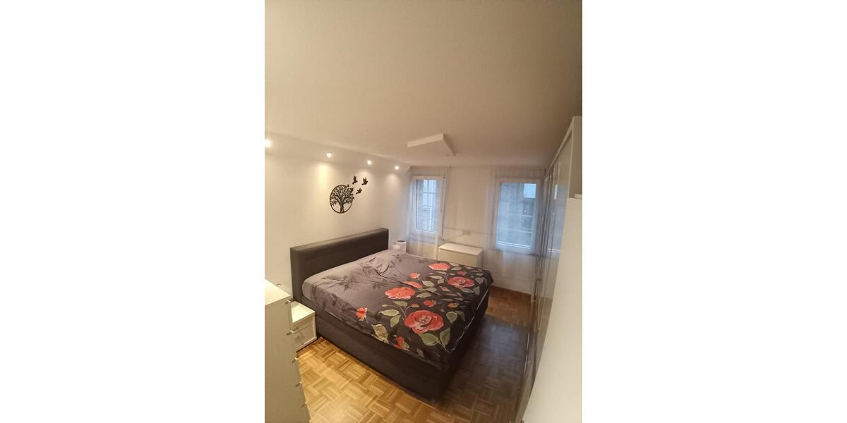 Etagenwohnung Krefeld Cracau - 3 Zimmer, 85 m&sup2;, 1.020&euro; | Angebot:24763802