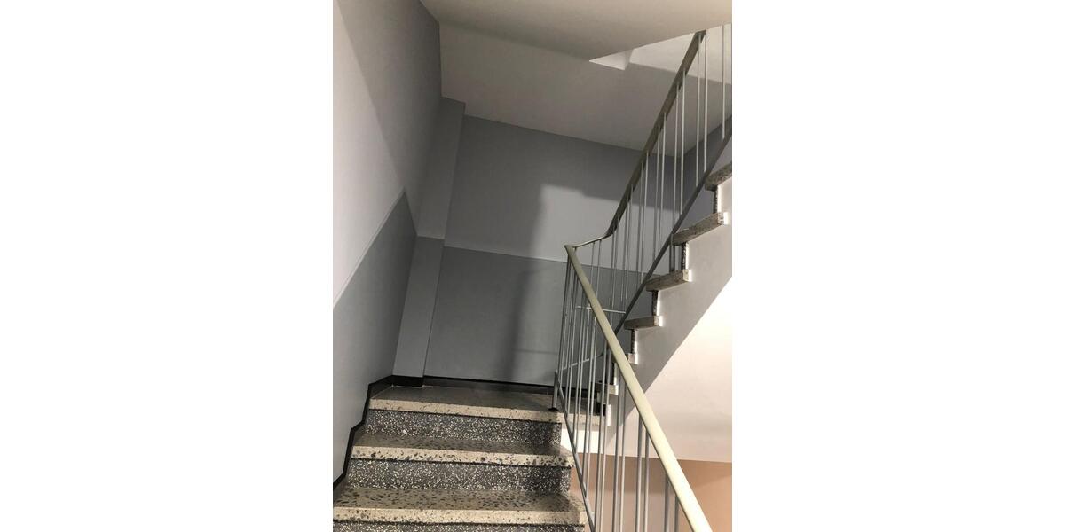 Von privat: Freistehendes 3-Familienhaus mit Garage, ruhige Lage zimmer