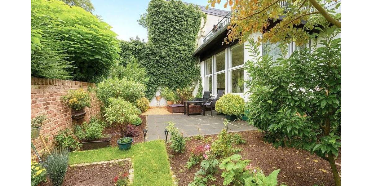 Repräsentatives Wohn- und Geschäftshaus aus der Gründerzeit in Krefeld-Uerdingen 1 zimmer