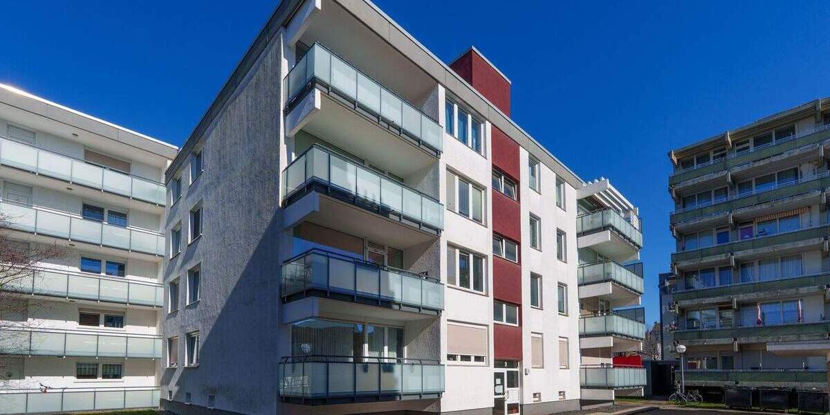 Etagenwohnung Neuss Innenstadt - 4 Zimmer, 80 m&sup2;, 209.000&euro; | Angebot:25736809
