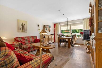Familientraum: 4-Zi.-Wohnung, Südloggia, TG-Stellplatz