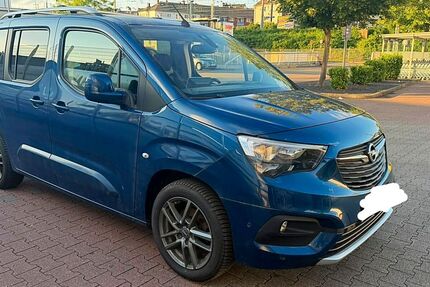 Opel Combo 140.000 km 7.499 &euro; Düsseldorf 40233