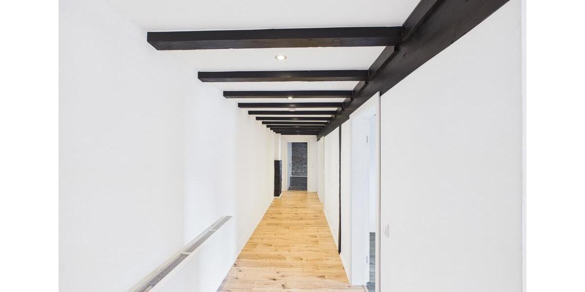 Etagenwohnung Bedburg - 4 Zimmer, 119 m&sup2;, 1.250&euro; | Angebot:26252921