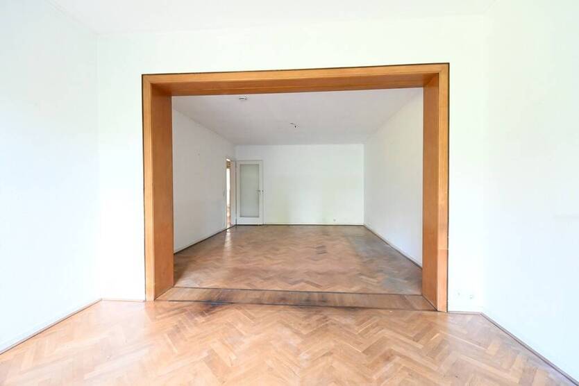 Teilvermietetes Mehrfamilienhaus mit Potenzial in bevorzugter Lage von Ddorf-Stockum 1 zimmer