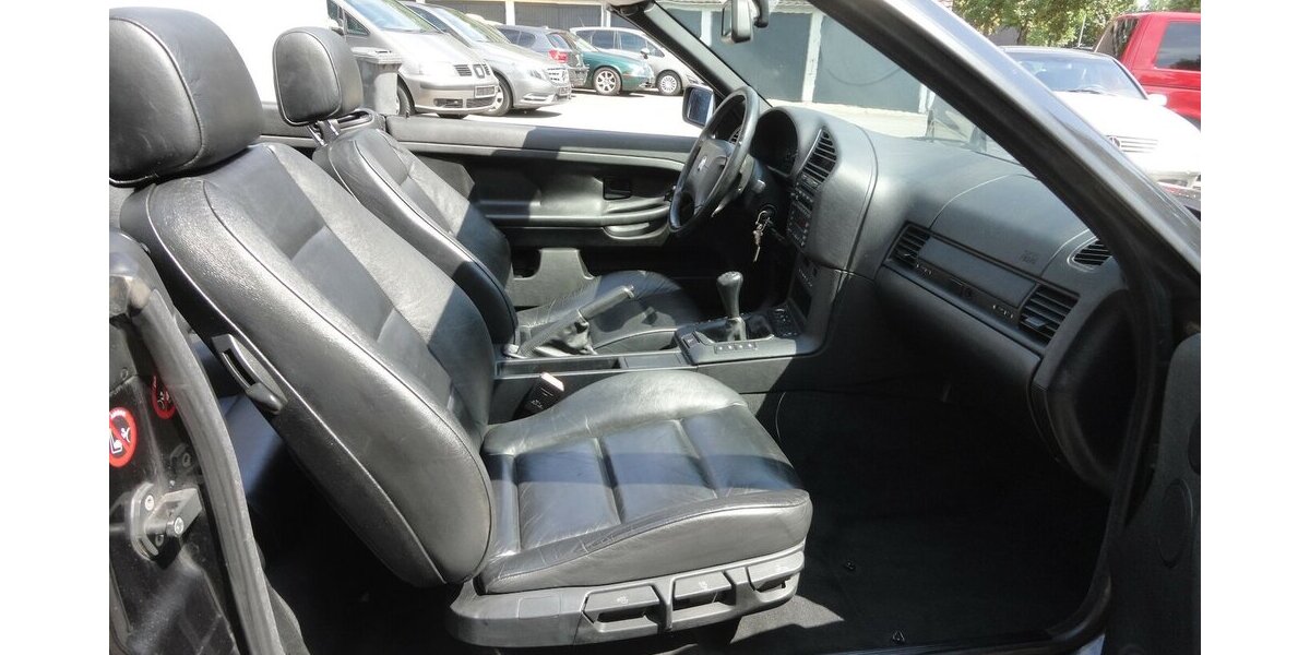 BMW 318i Exclusiv Edition Klimatr.Leder SHZ PDC 220.000 km 5.000 &euro; Neuss 41462