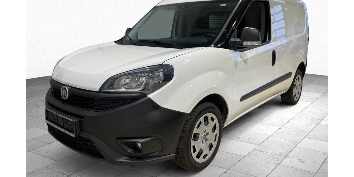 Fiat Doblo 81.593 km 9.490 &euro; Solingen 42653