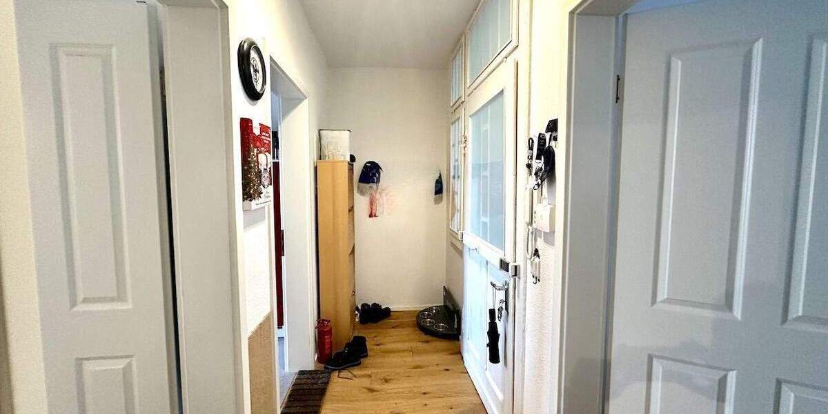 Mehrfamilienhaus, Wohnhaus Düsseldorf Heerdt - 6 Zimmer, 165 m&sup2;, 889.000&euro; | Angebot:25736814