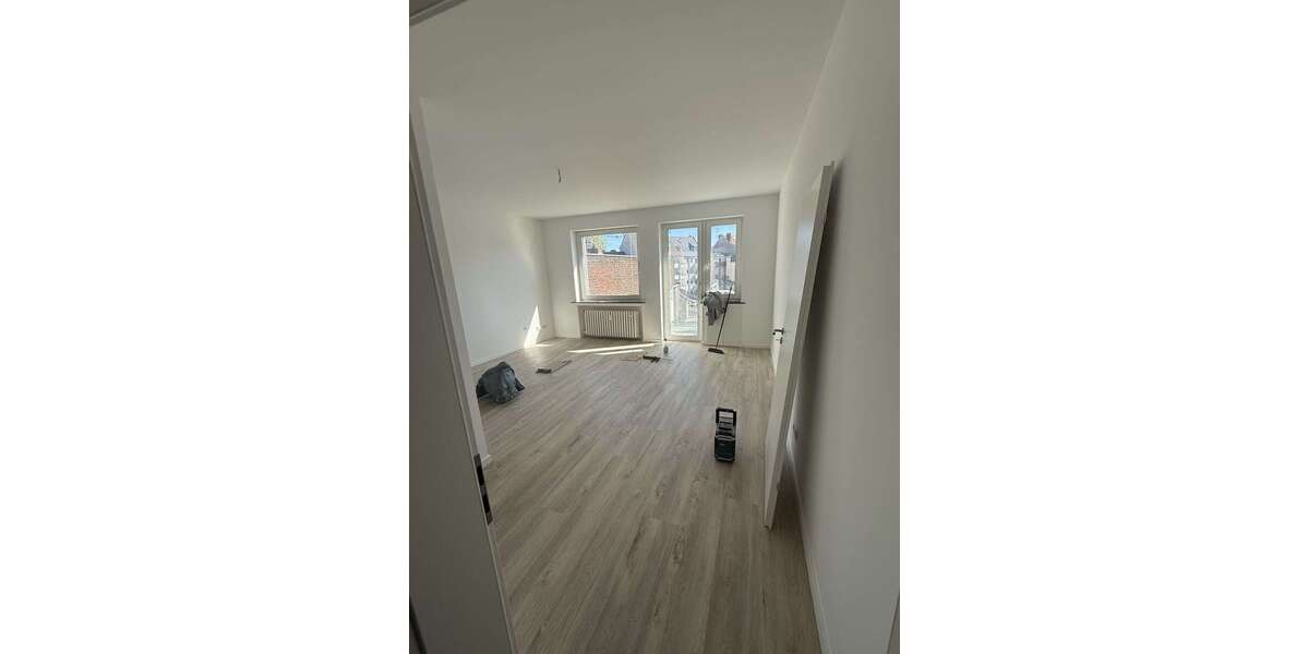 Etagenwohnung Düsseldorf Stadtmitte - 1 Zimmer, 32 m&sup2;, 810&euro; | Angebot:26461843