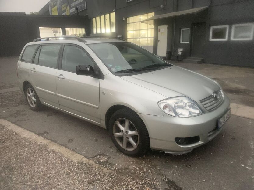 Toyota Corolla 109.000 km 5.995 € Köln 51107