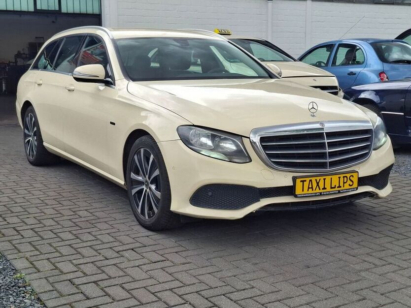 E 300