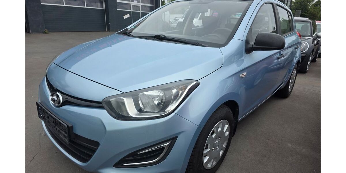 Hyundai i20 129.000 km 3.200 &euro; Moers 47441