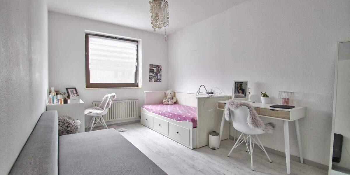 Verlässliches Wohnen in bester Lage von Krefeld-Verberg 4 zimmer