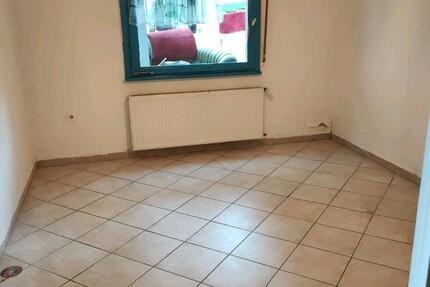 Haus Solingen Wald - 3 Zimmer, 70 m&sup2;, 690&euro; | Angebot:26189039