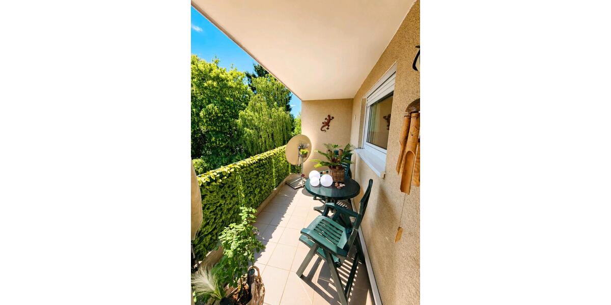 Etagenwohnung Solingen Mitte - 3 Zimmer, 83 m&sup2;, 243.000&euro; | Angebot:27067666