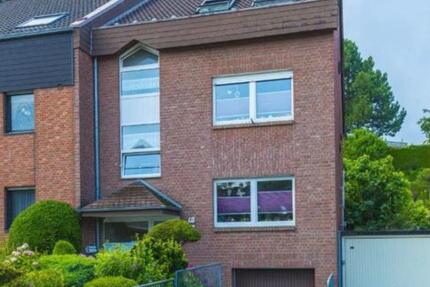 Maisonettewohnung in Zweifamilienhaus 3 zimmer