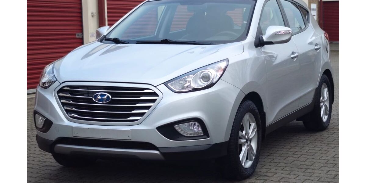Hyundai ix35 29.740 km 10.500 &euro; Mönchengladbach 41066