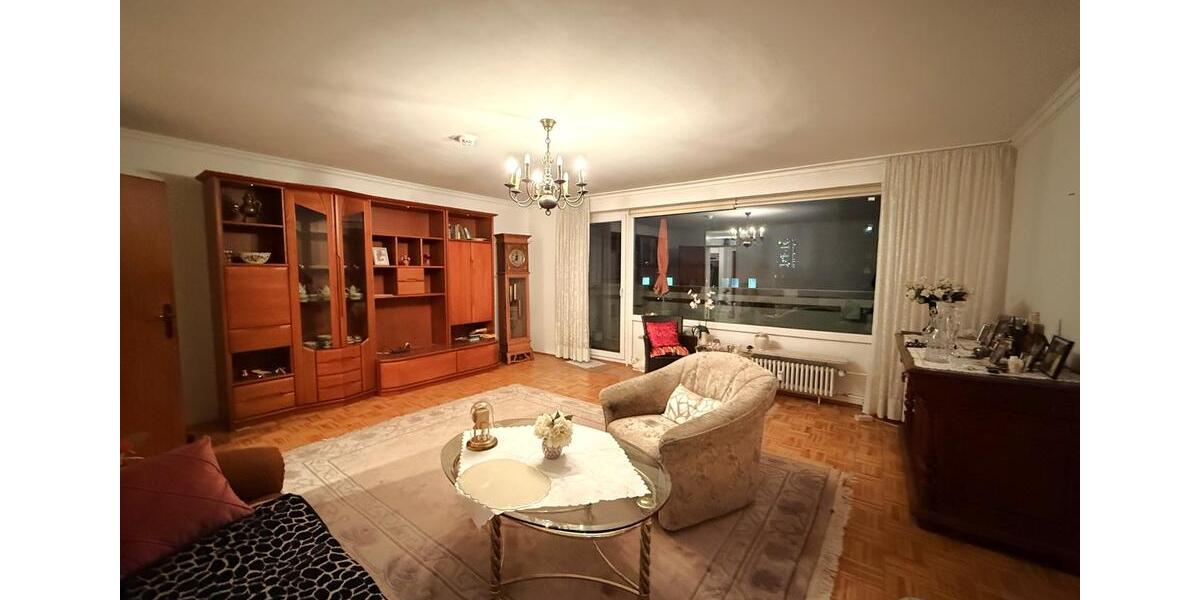 Stilvoll wohnen oder werthaltig investieren – gepflegte 3-Zimmer- 3 zimmer