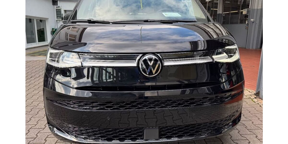 VW T7 Multivan 5.000 km 52.900 &euro; Düsseldorf 40235