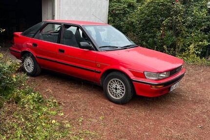 Toyota Corolla 49.000 km 6.800 € Velbert 42551