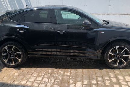 Audi Q3 12.580 km 29.800 &euro; Düsseldorf 40219