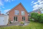 Familienidyll im Grünen - Freistehendes Haus Bj. 2004 mit Garten und Garage in gefragter Wohnlage