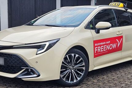 Toyota Corolla 81.000 km 28.560 &euro; Düsseldorf 40591