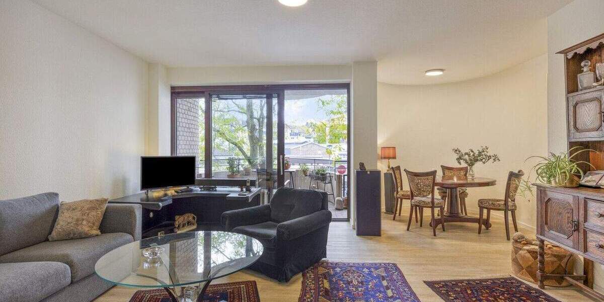 Etagenwohnung Düsseldorf Derendorf - 3 Zimmer, 90 m&sup2;, 329.000&euro; | Angebot:25835356