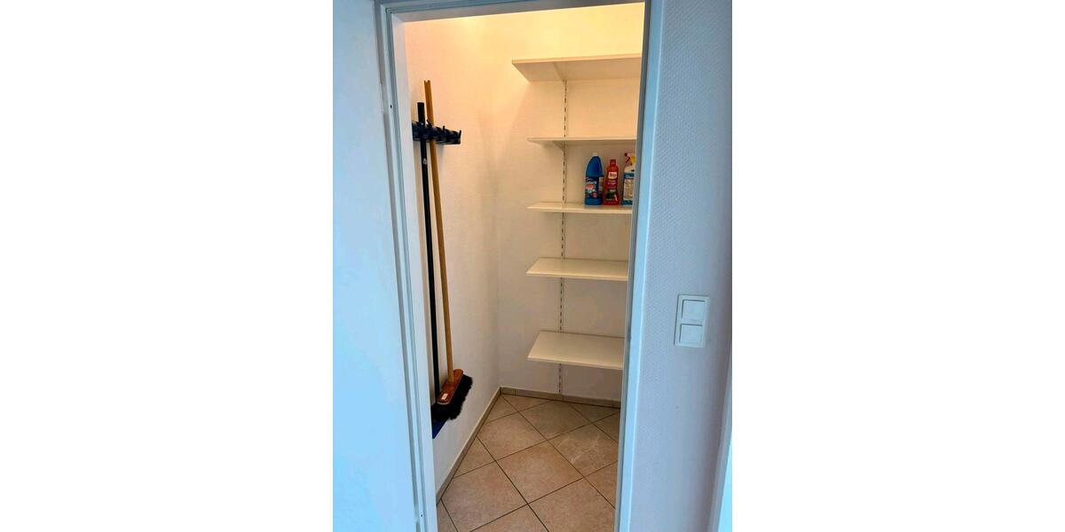 Erdgeschoßwohnung Mönchengladbach Nord - 2 Zimmer, 70 m&sup2;, 210.000&euro; | Angebot:27080875