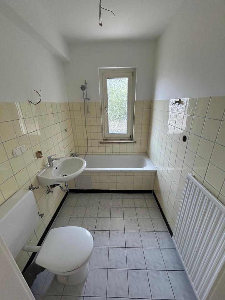 ***Charmante renovierte 1-Zimmerwohnung mit Balkon in Wuppertal-Ronsdorf***