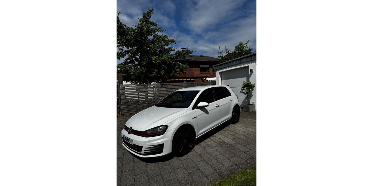 VW Golf 122.462 km 16.700 &euro; Rommerskirchen 41569