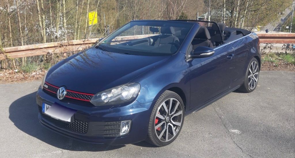 VW Golf 117.000 km 12.999 &euro; Düsseldorf 40545