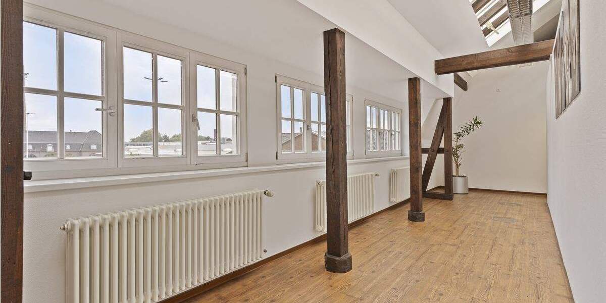 HISTORISCHE ARCHITEKTUR MIT MODERNER AUSSTATTUNG KREFELD-KLIEDBRUCH 2 zimmer