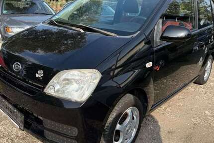 Daihatsu Cuore 169.000 km 1.699 € Köln 50739