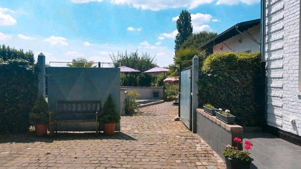 Einfamilienhaus Mönchengladbach West - 15 Zimmer, 454 m&sup2;, 655.000&euro; | Angebot:27134813